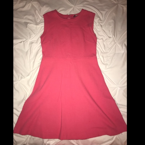 PRICE FIRM! LOFT pink dress. Size 6 - Picture 2 of 4